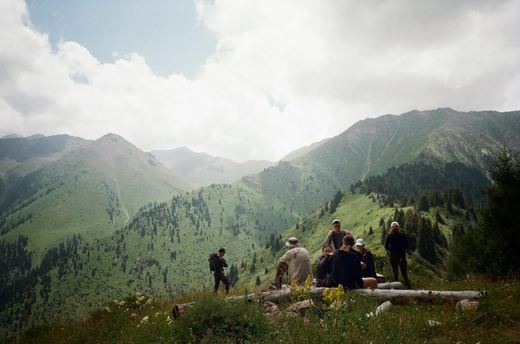 Guide in the mountains